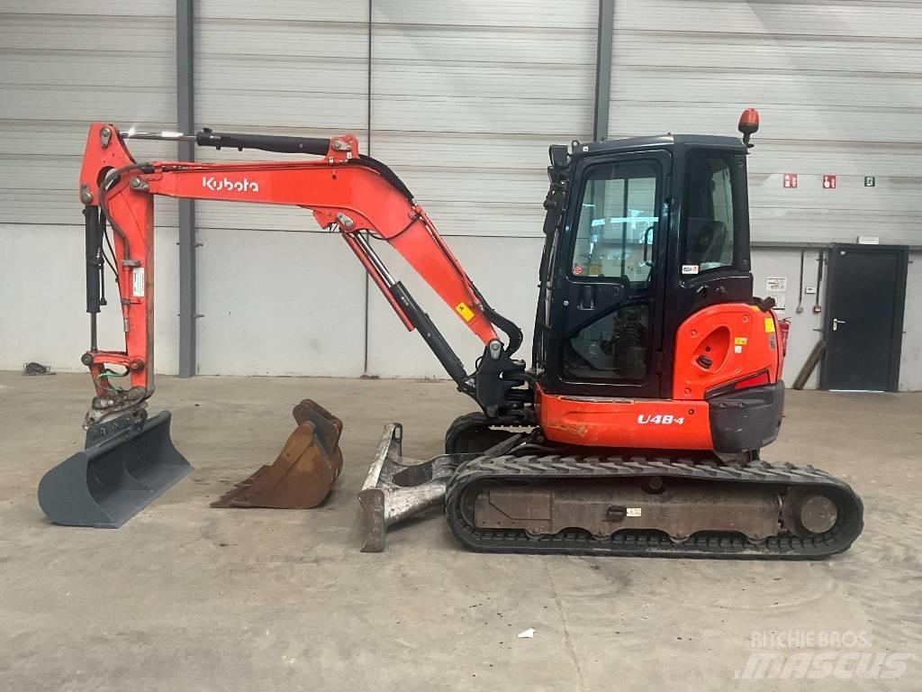 Kubota U 48-4 Mini kotrók < 7t