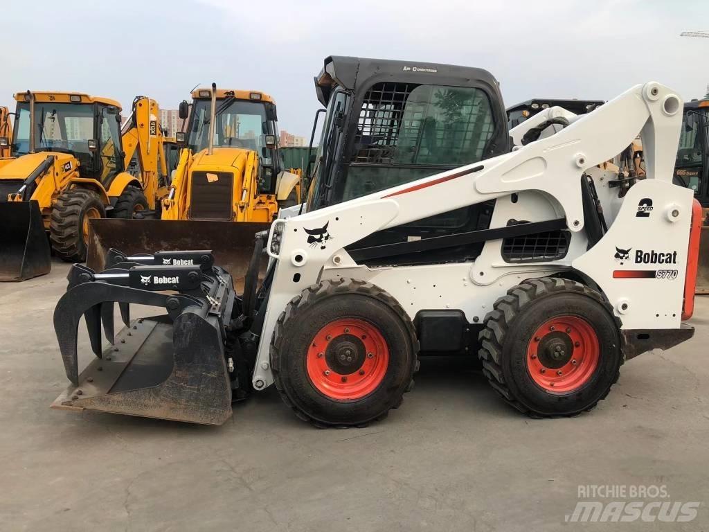 Bobcat S770 Kompaktrakodók