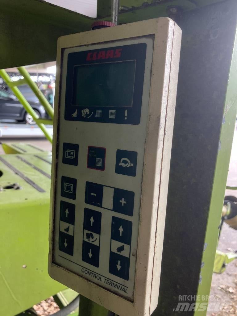 CLAAS Rollant 255 RC Körbálázók