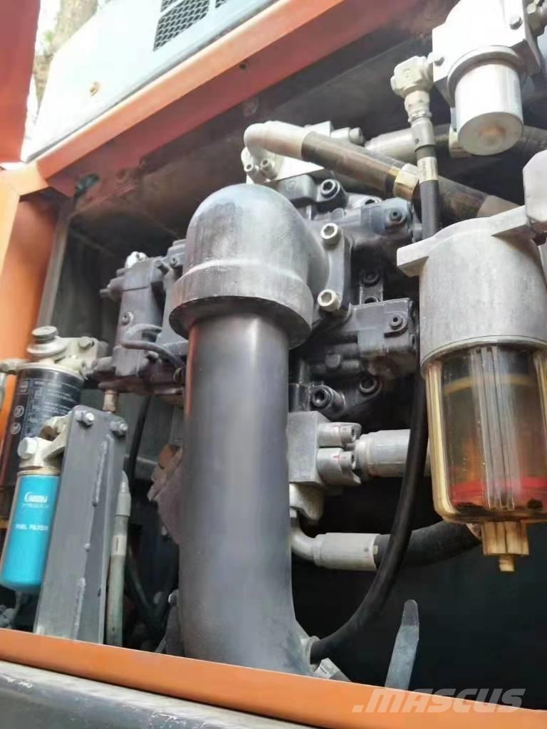 Doosan DX 530 LC-5 Lánctalpas kotrók