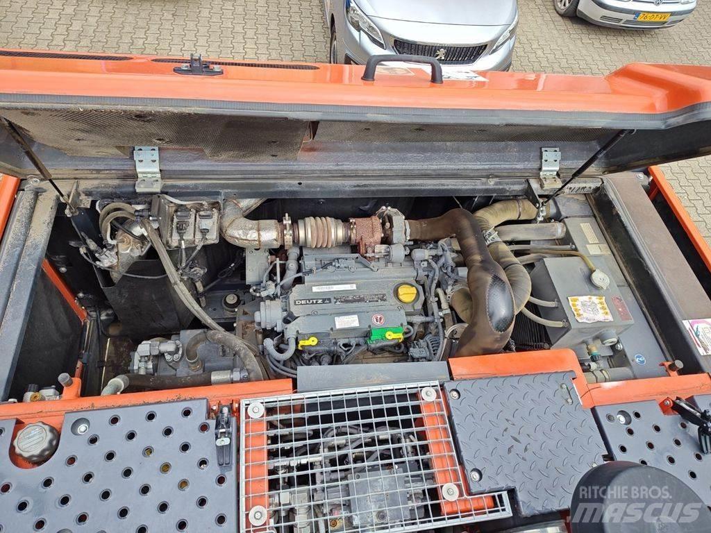 Atlas 150W Gumikerekes kotrók
