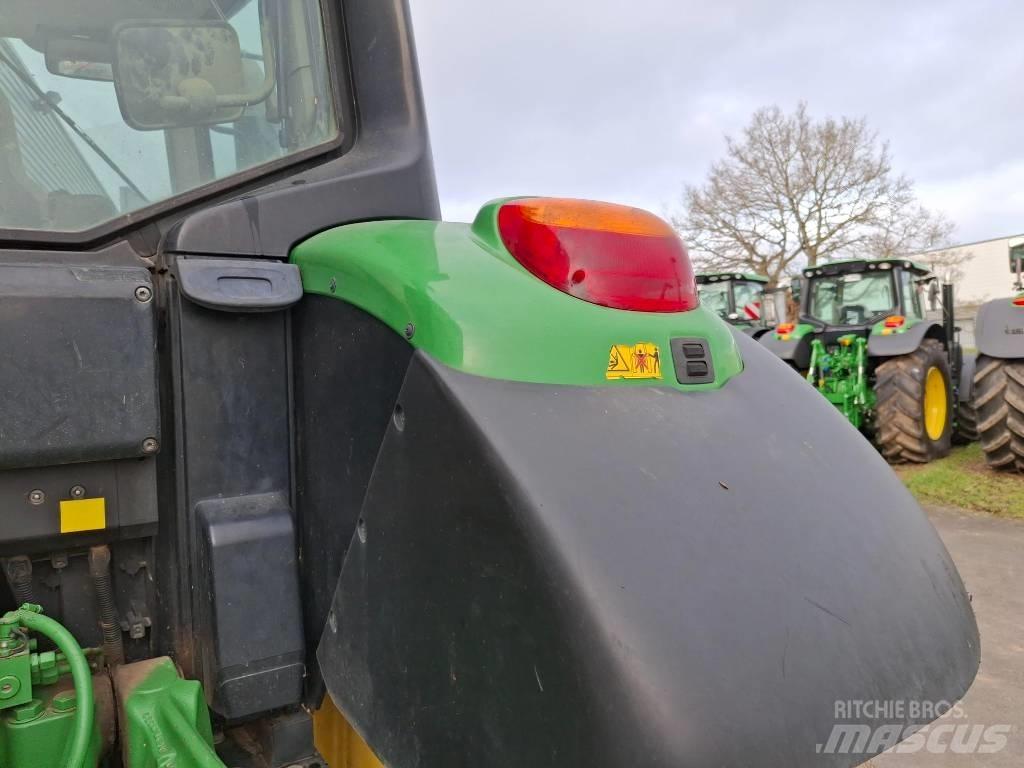 John Deere 6110M Traktorok