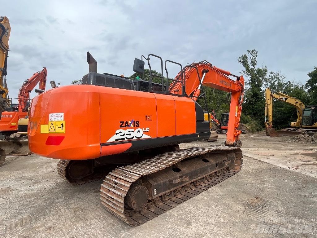 Hitachi ZX 250 LC-6 Lánctalpas kotrók