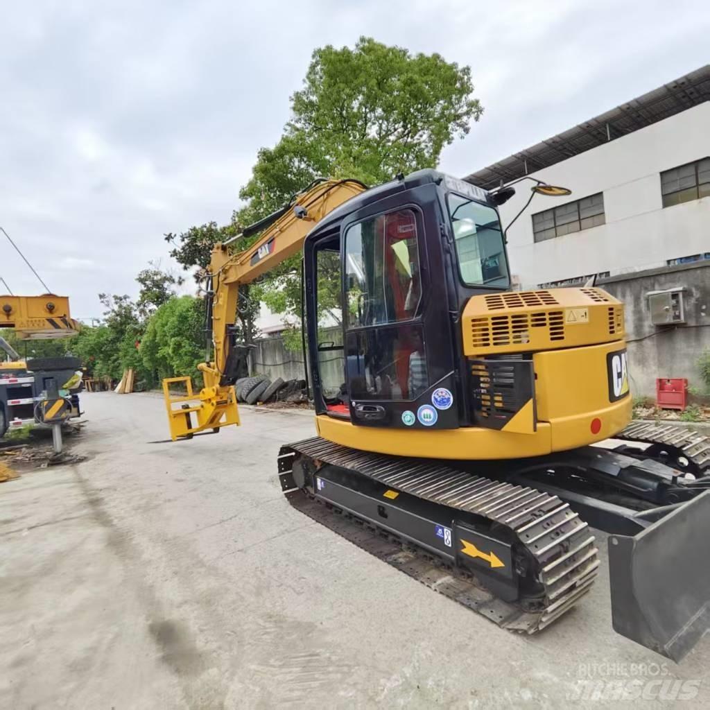 CAT 308 D Közepes (midi) kotrók 7 t - 12 t