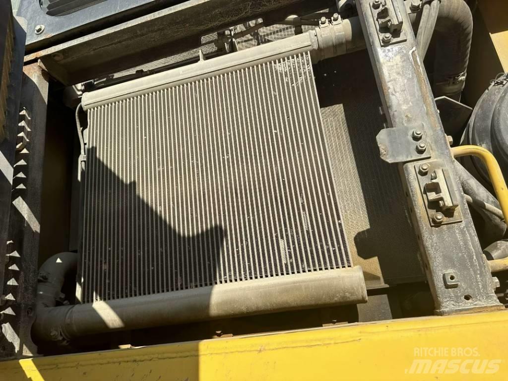 Komatsu PC 500-10 Lánctalpas kotrók