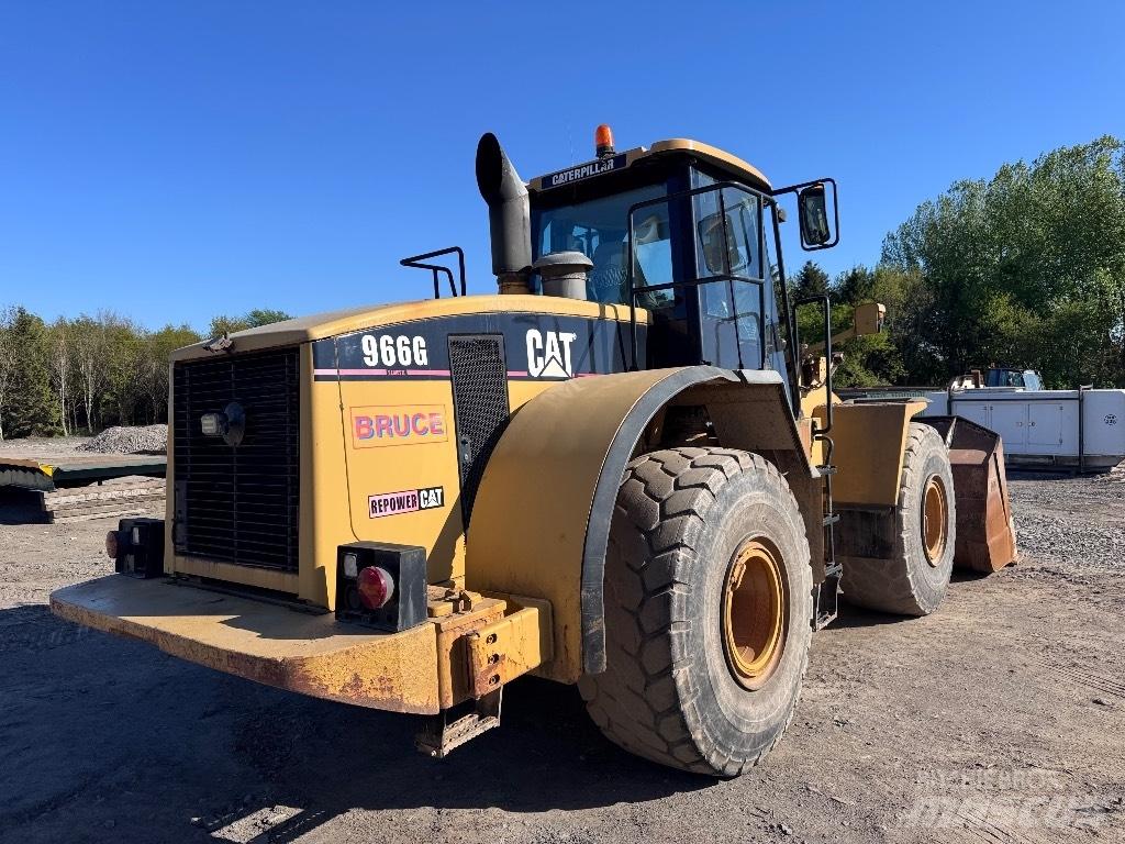 CAT 966 G Gumikerekes homlokrakodók