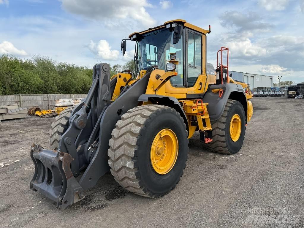 Volvo L 110 H Gumikerekes homlokrakodók