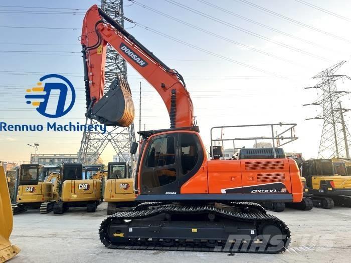 Doosan DX 300LC-9C Lánctalpas kotrók