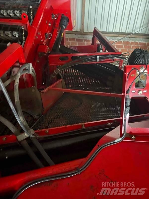 Grimme SE 150-60 Hagyma betakarítók