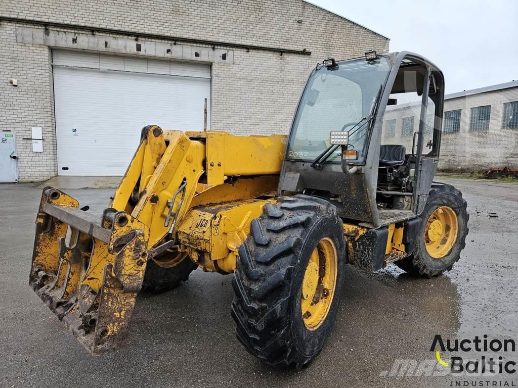JCB 530 Teleszkópos rakodók