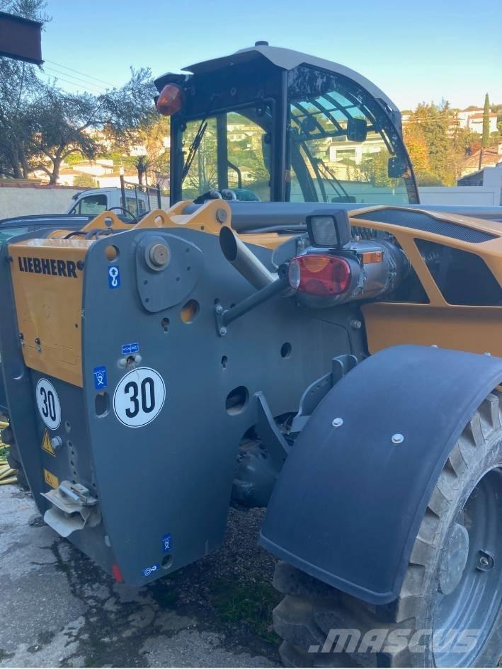 Liebherr T 33-10 Teleszkópos rakodók