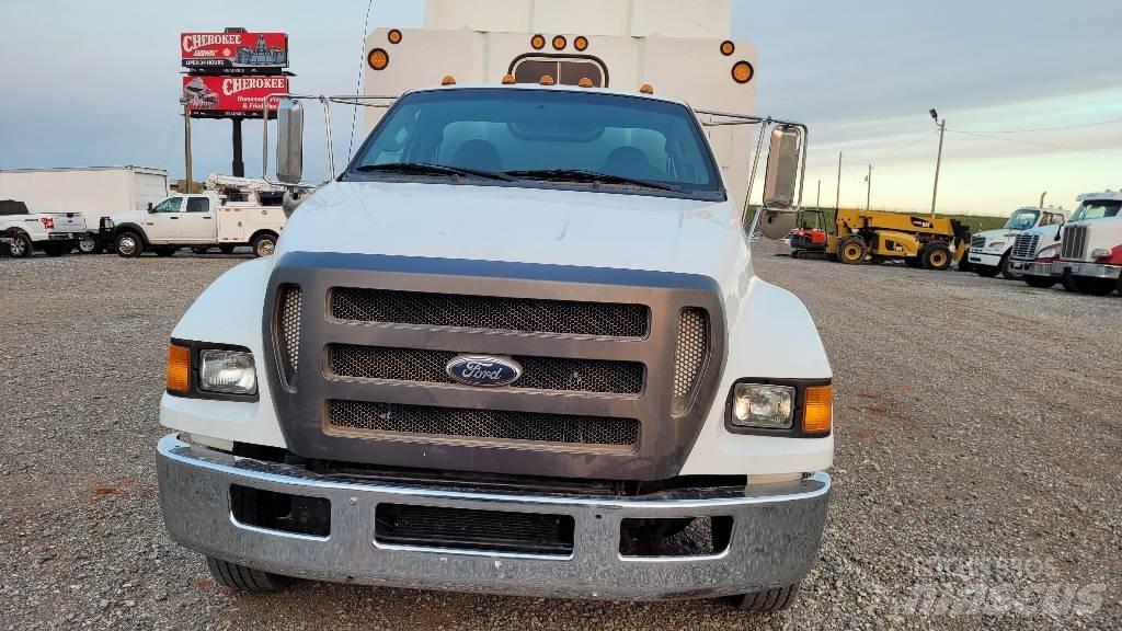 Ford F 650 SD Deszkaszállító teherautók