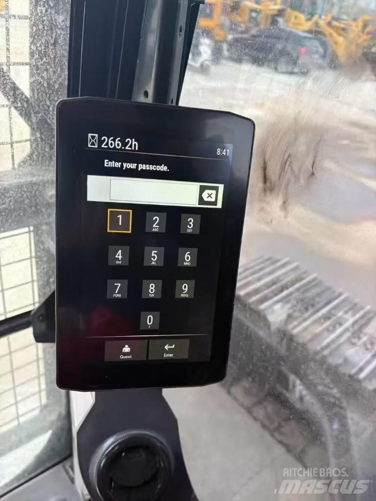 CAT 323GC Lánctalpas kotrók