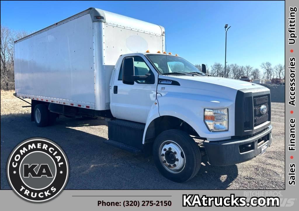 Ford F 650 Dobozos teherautók