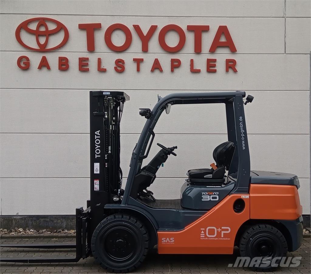 Toyota 52-8FDF30 Dízel targoncák