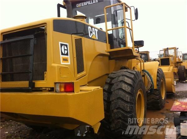 CAT 966 G Gumikerekes homlokrakodók