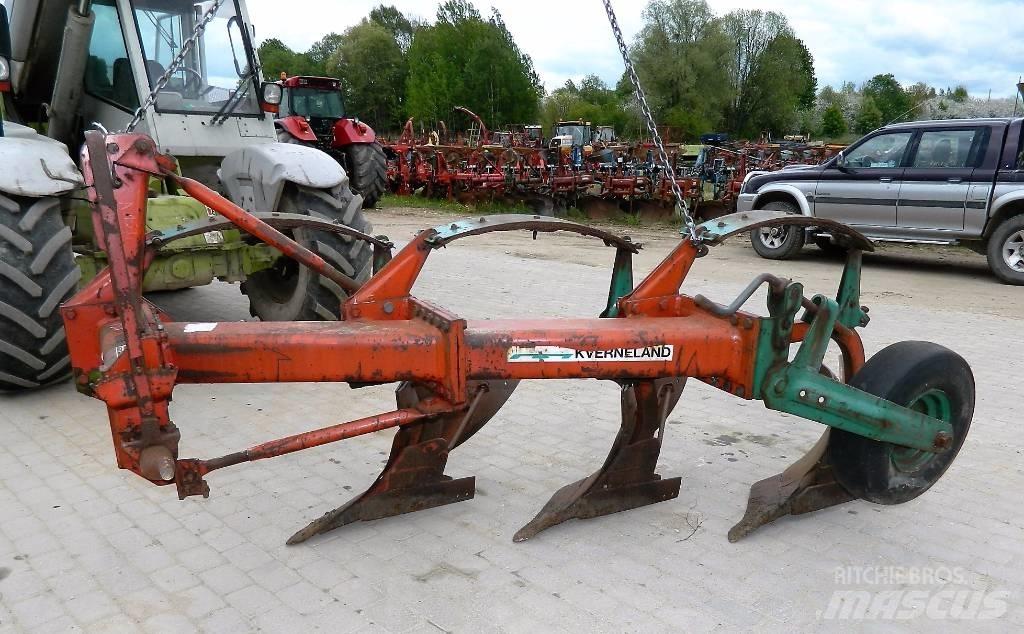 Kverneland 3 Hagyományos ekék