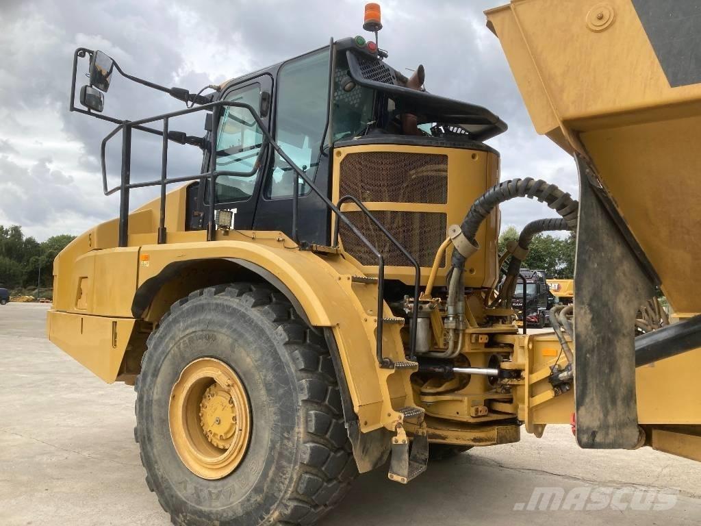 CAT 745 Csuklósdömperek