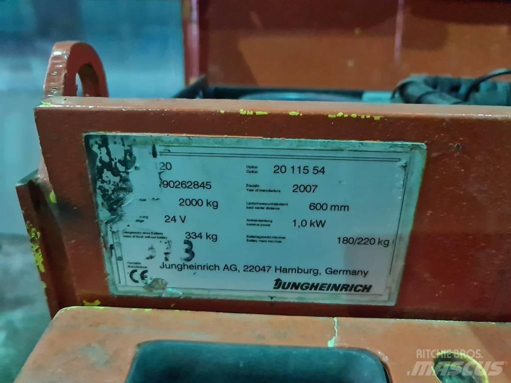 Jungheinrich EJE120 Alacsony emelőkocsi