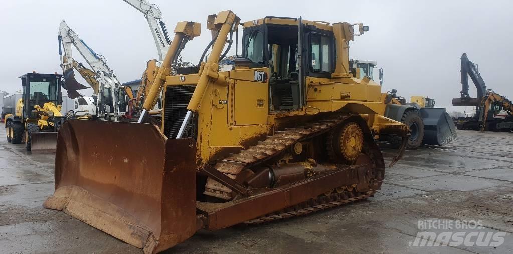 CAT D 6 T XL lánctalpas dózerek