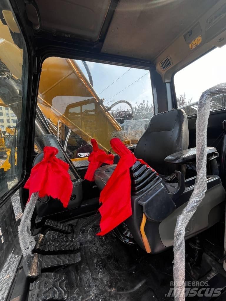 CAT 320 D Lánctalpas kotrók