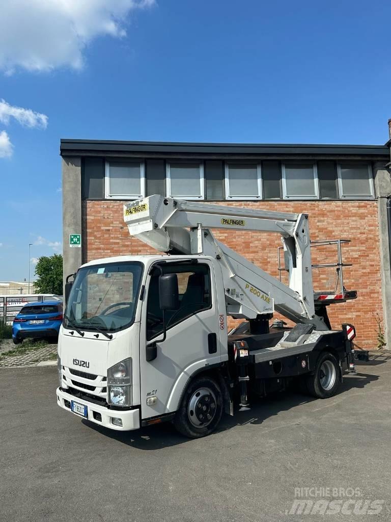 Palfinger P 200 AXE Teherautóra szerelt emelők és állványok