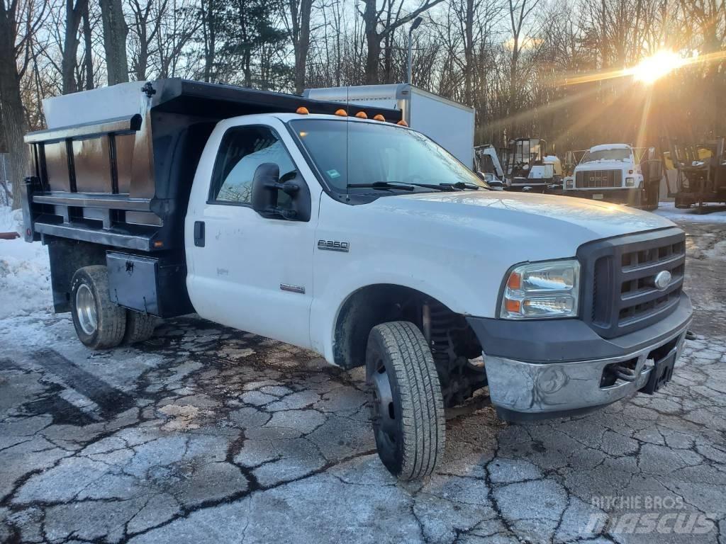 Ford F 350 FX4 Billenő teherautók