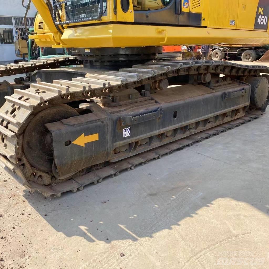 Komatsu PC 450 Lánctalpas kotrók