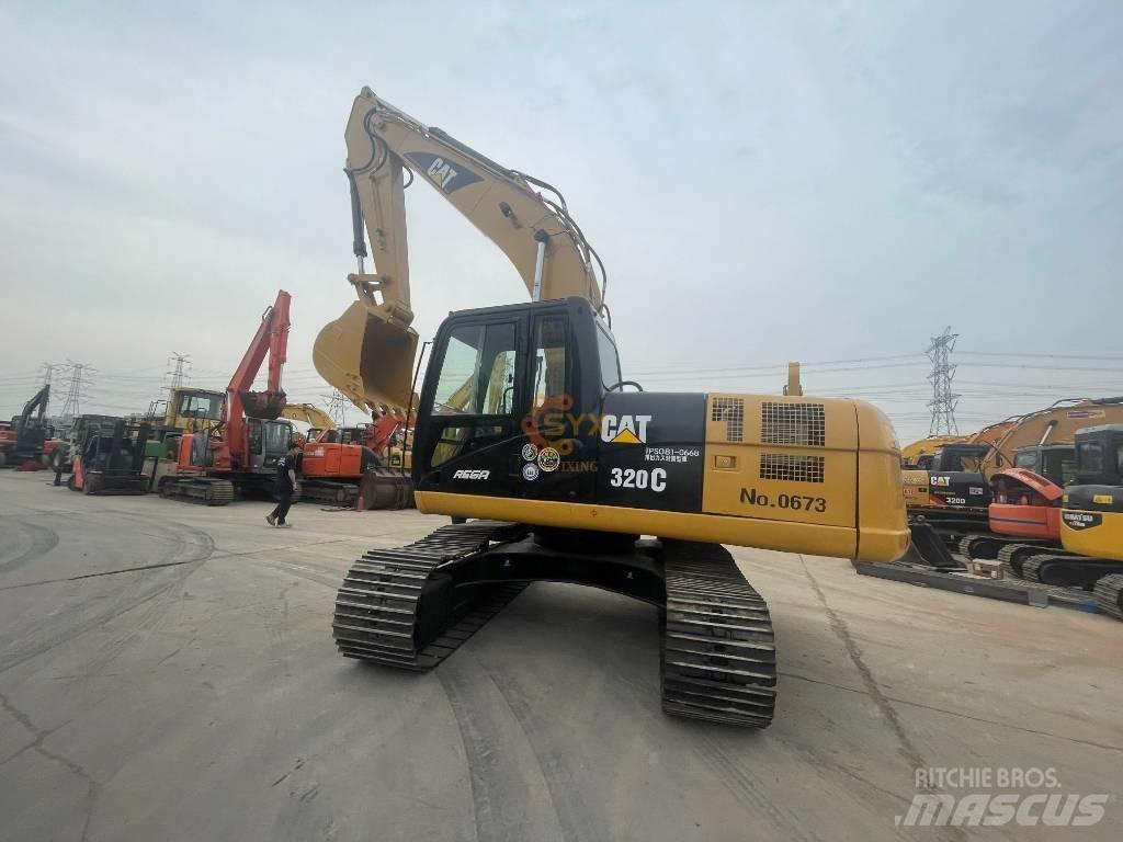 CAT 320 C Lánctalpas kotrók