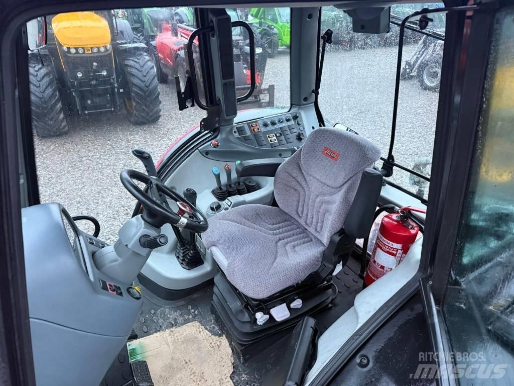 Valtra T 161 Traktorok