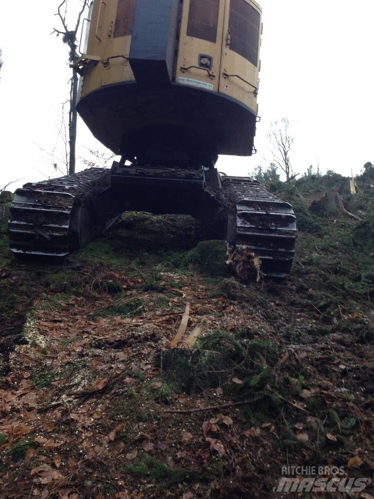 Tigercat LH830C Betakarítók