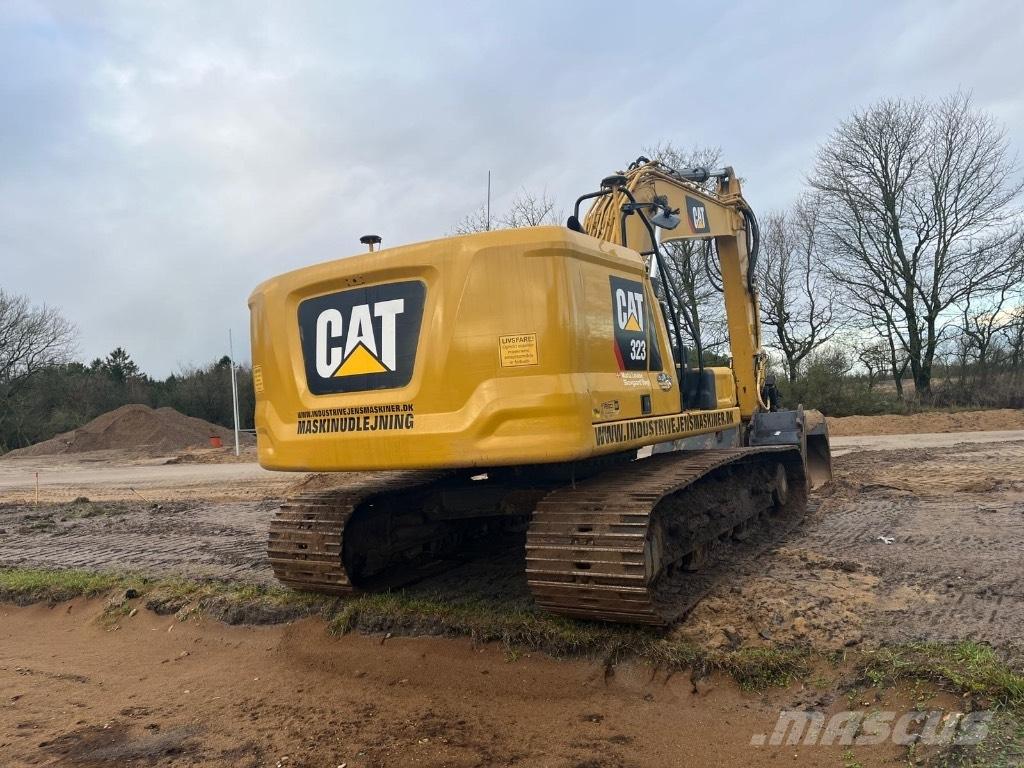 CAT 323 Nextgen Lánctalpas kotrók