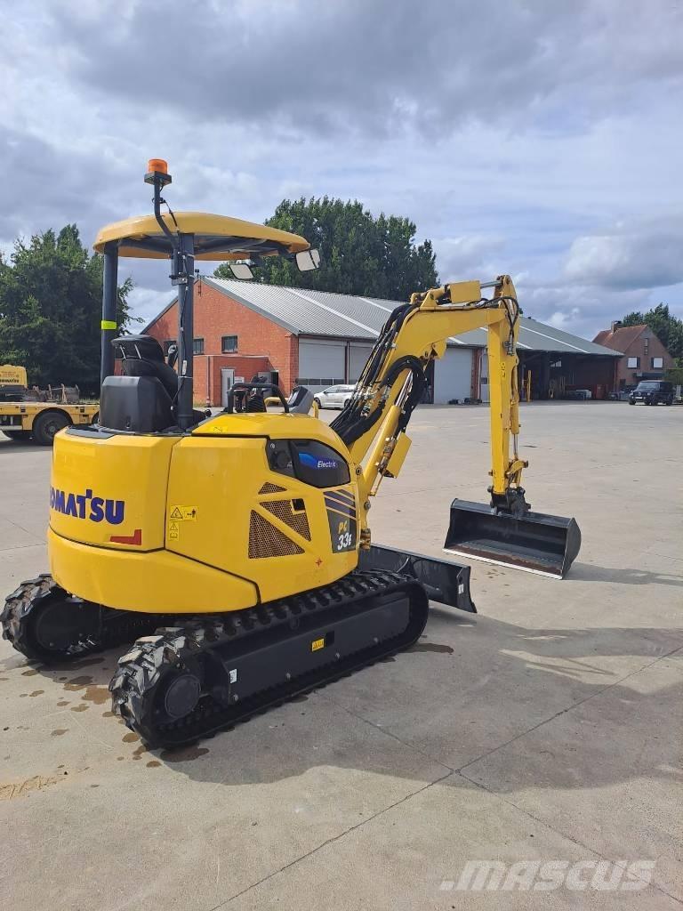 Komatsu PC33E-6 Mini kotrók < 7t