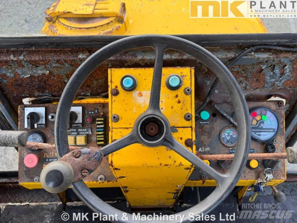 Vibromax W752 Ikerdobos hengerek