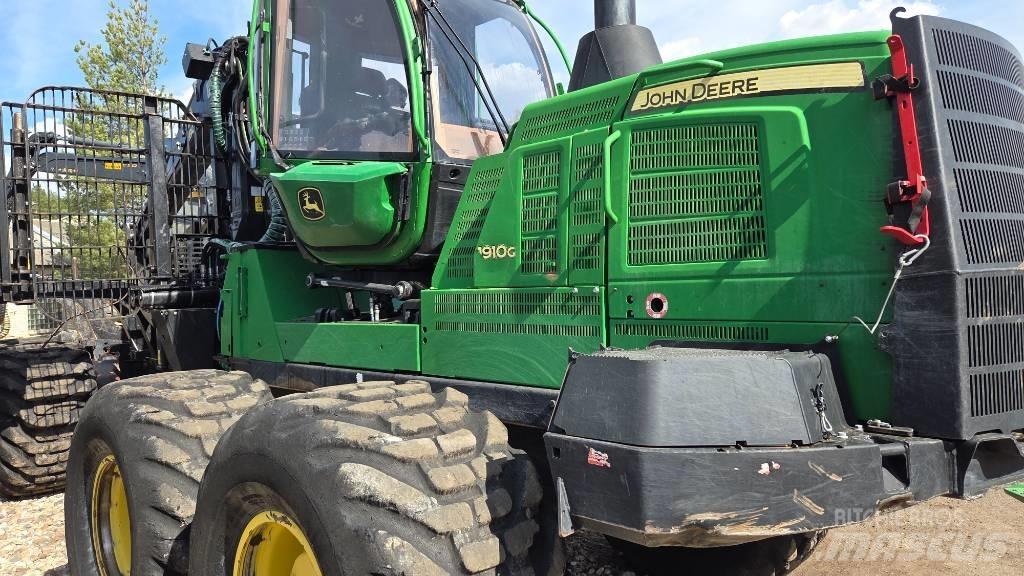 John Deere 1910 G Kihordók