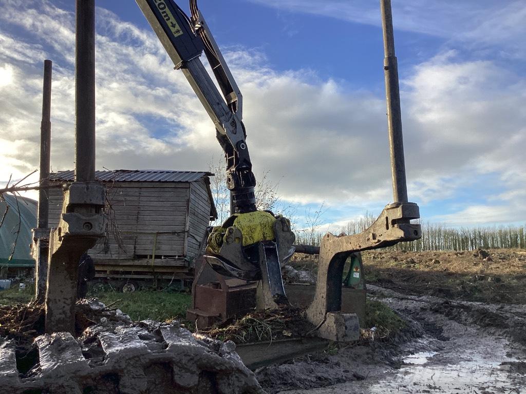 Komatsu 845 Kihordók