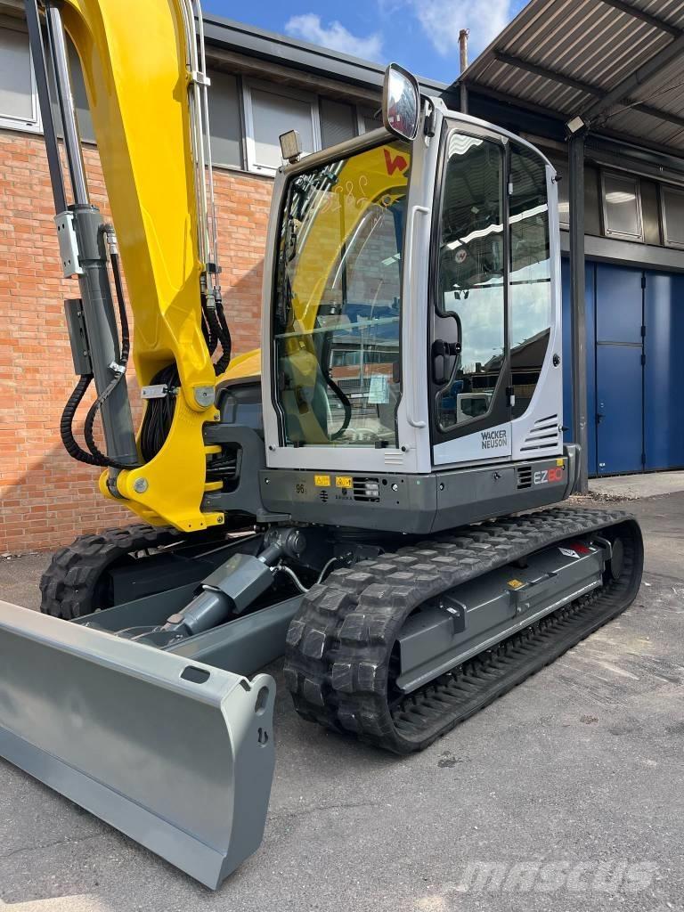 Wacker Neuson EZ 80 Közepes (midi) kotrók 7 t - 12 t