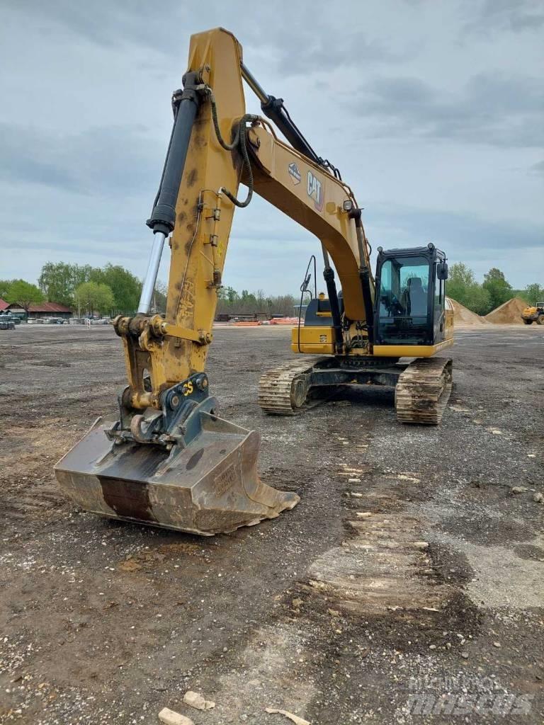CAT 323D3 Lánctalpas kotrók