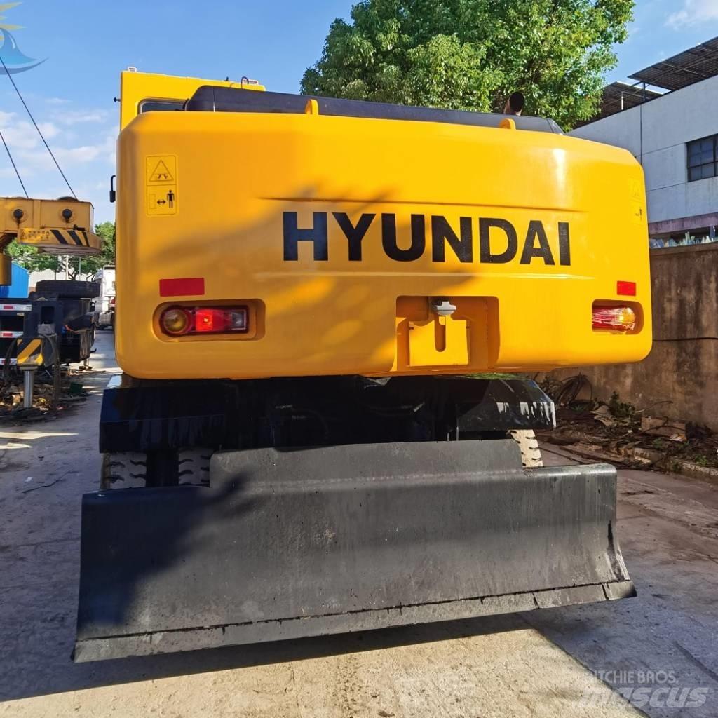 Hyundai R 210W-7 Gumikerekes kotrók
