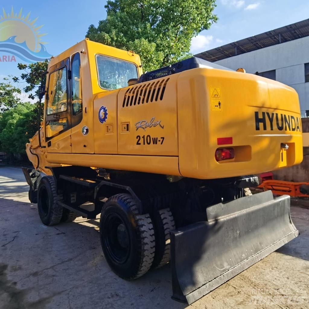 Hyundai R 210W-7 Gumikerekes kotrók