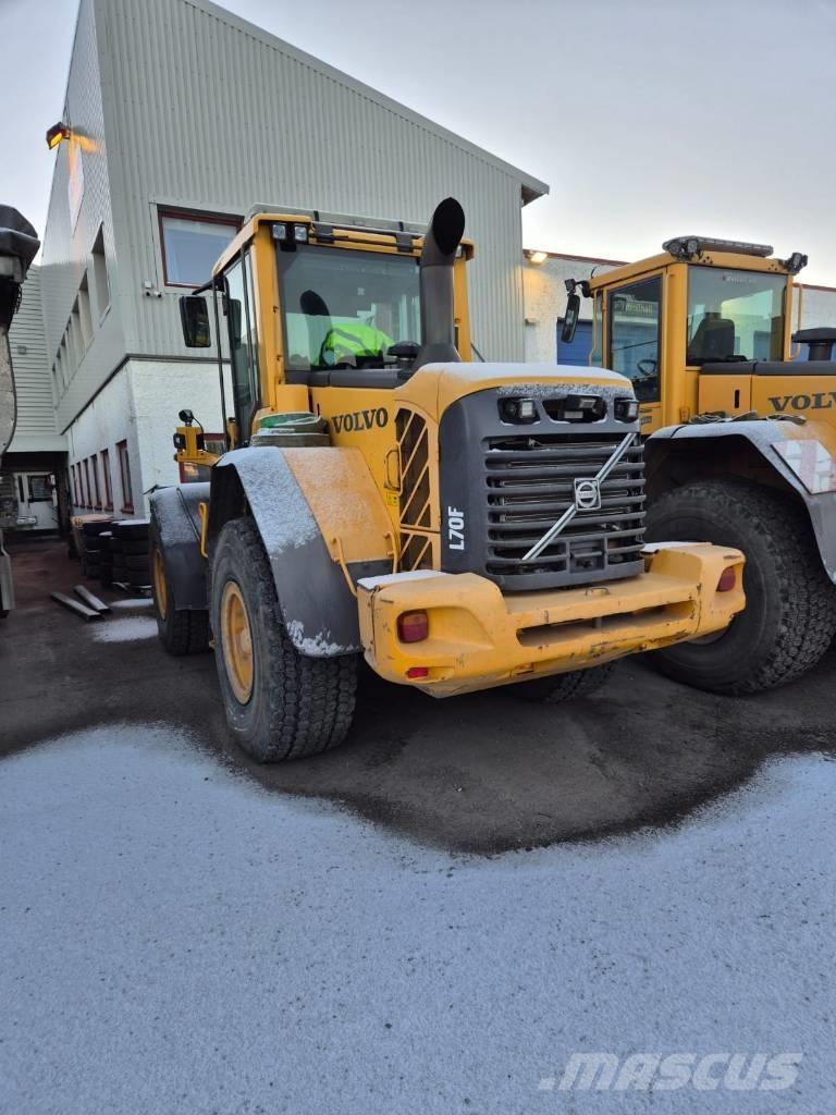 Volvo L 70 F Gumikerekes homlokrakodók