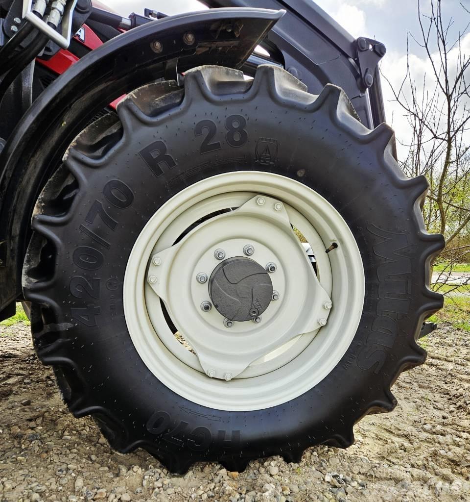 Valtra G 135 Active Traktorok