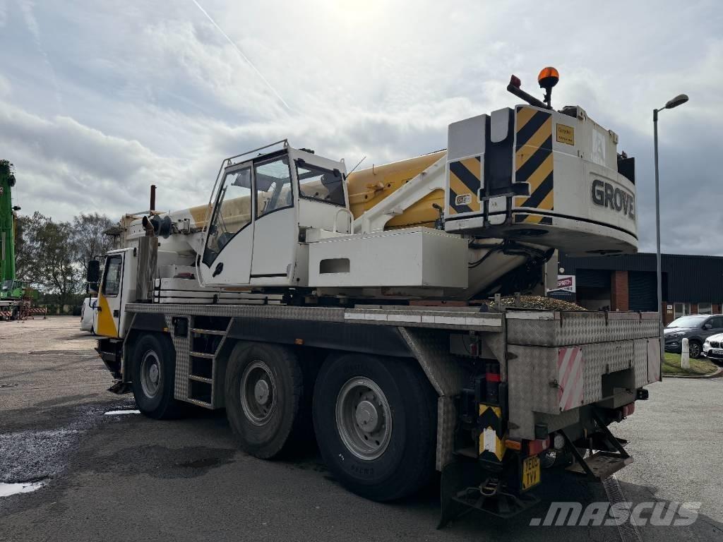 Grove GMK 3055 Terepdaruk