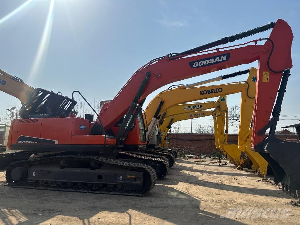 Doosan 300-7 Lánctalpas kotrók