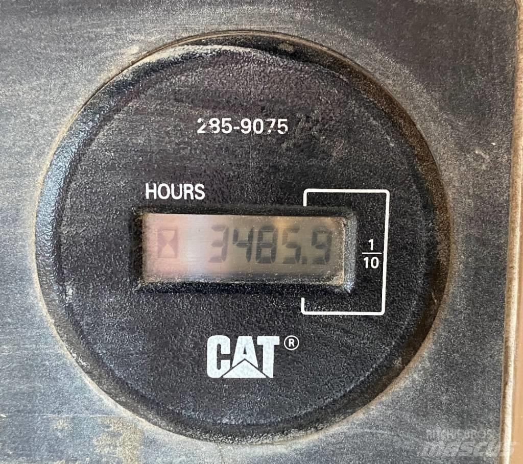 CAT D 11 N lánctalpas dózerek