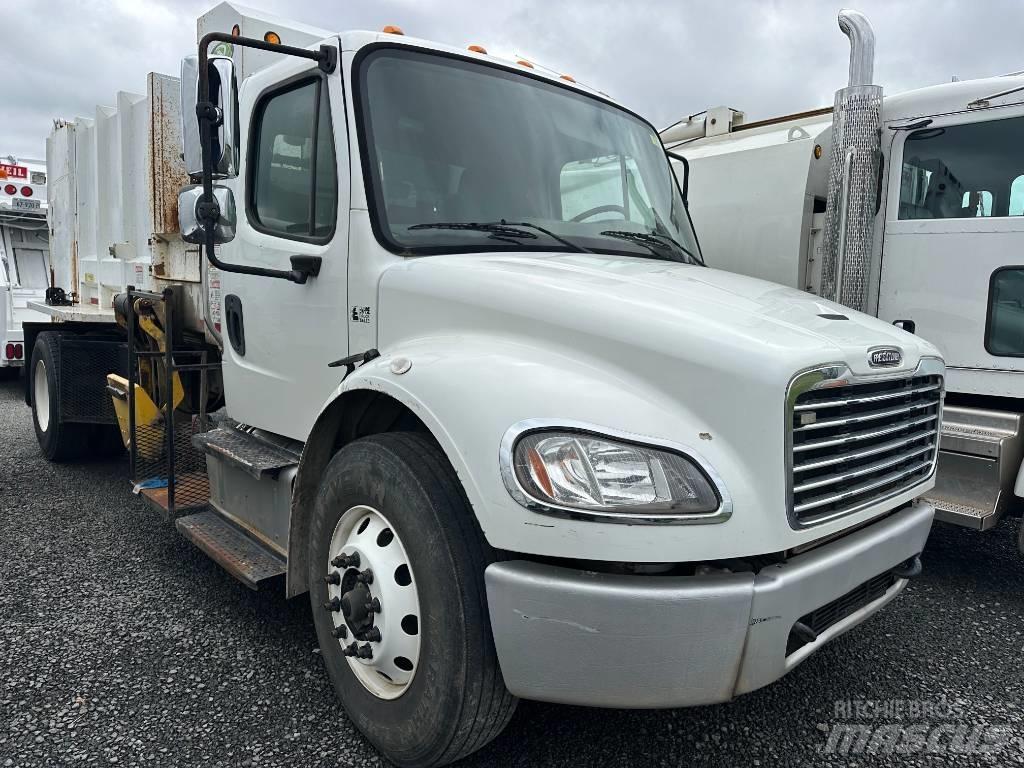 Freightliner M2 Hulladék szállítók