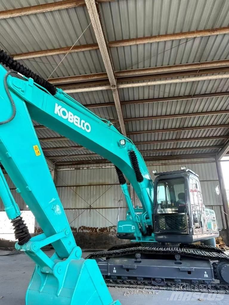 Kobelco SK200 Lánctalpas kotrók