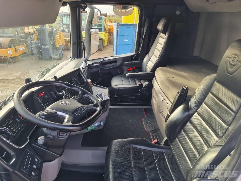 Scania R 730 Nyergesvontatók
