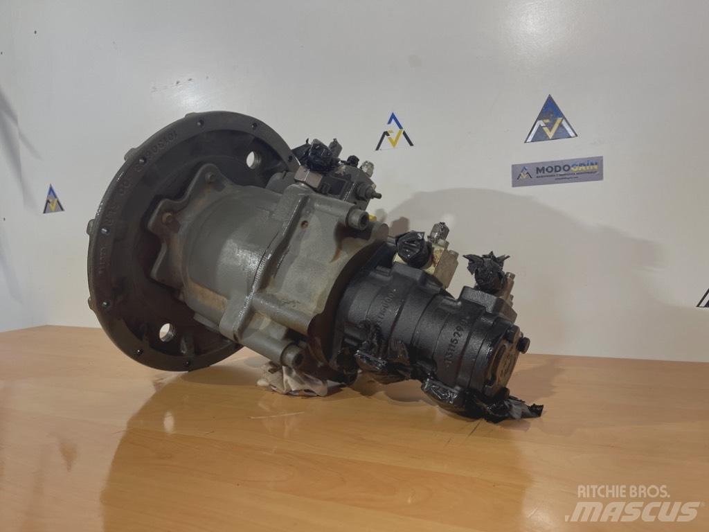 Liebherr A 910 Comp Motorok