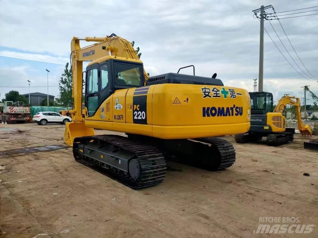 Komatsu PC 220 Lánctalpas kotrók